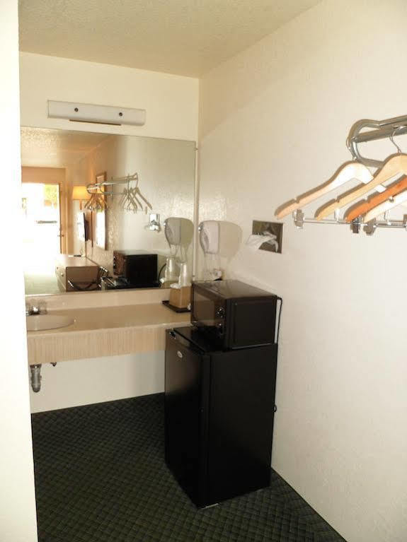 Rodeway Caverns Area Inn Carlsbad