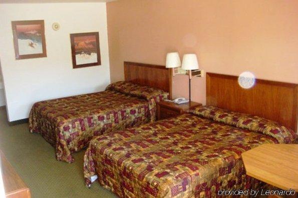 Inn Rodeway Caverns Area 2*